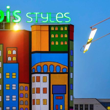 Ibis Styles Skopje Hotel Exterior foto
